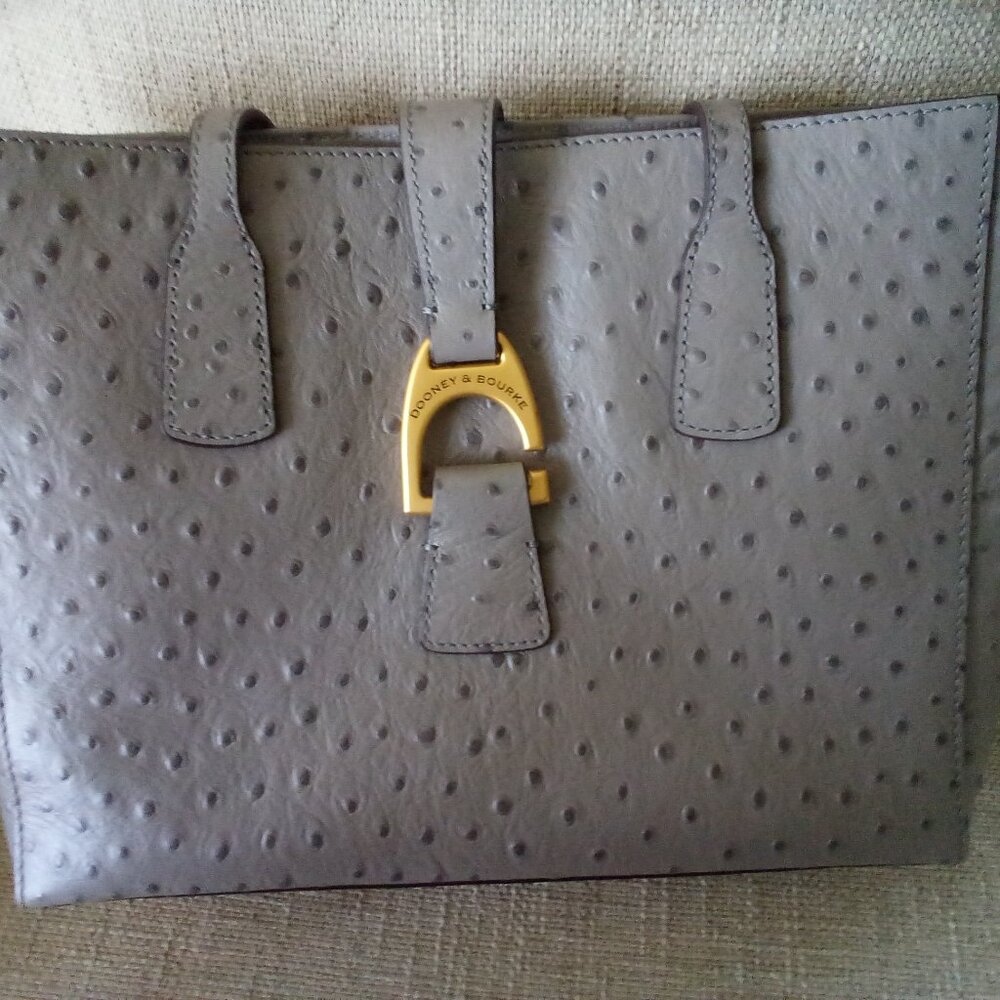 Dooney & Bourke Tote